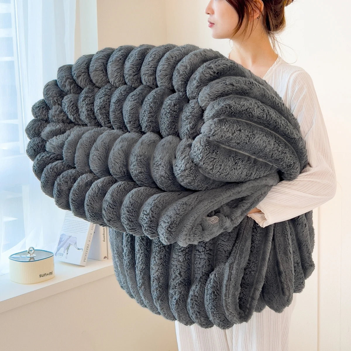 Couverture multifonctionnelle à rayures larges épaissie de couleur unie, peut être utilisée comme couverture de lit, couverture pour la sieste, couverture pour animaux